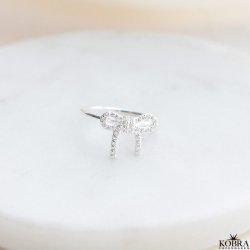 "Leonora" sljfering i slv med sten