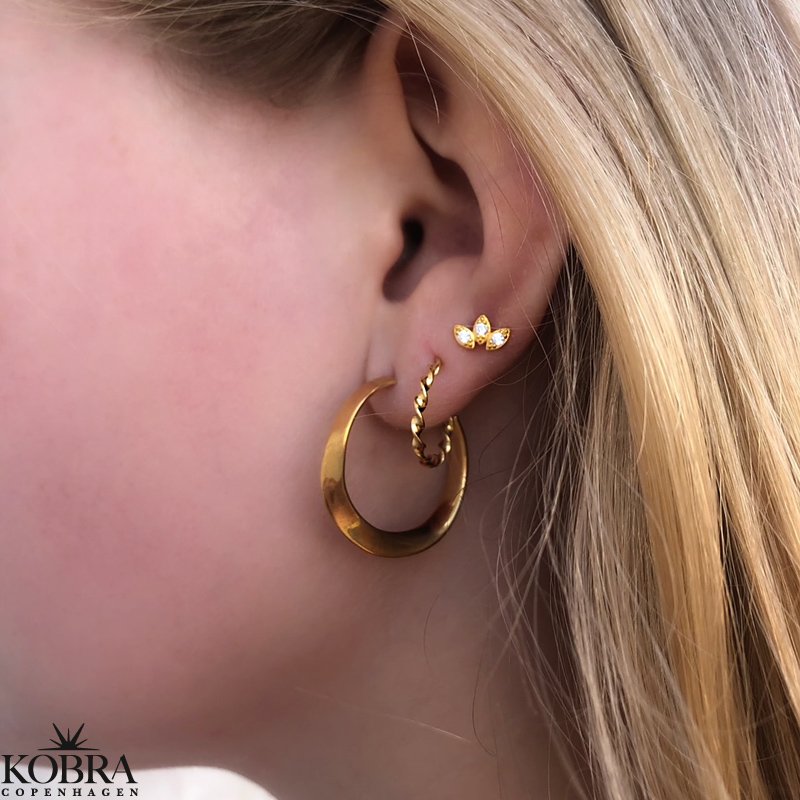 18 karat forgyldte "Esmeralda" sm snoet creolere