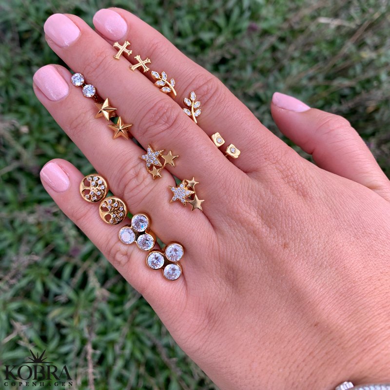 "Runa" sm kors reringe i guld