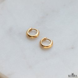 "Cilla"  sm kantede hoops i guld 