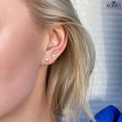 "Eva" Sm forgyldte kors reringe med sten