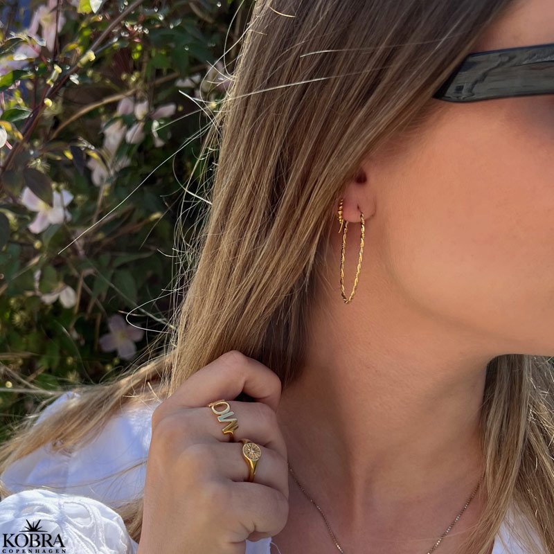 "Sally" Twisted hoops in gold plated