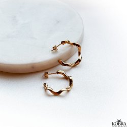 "Maxine" 18 karat forgyldte reringe med et twist!