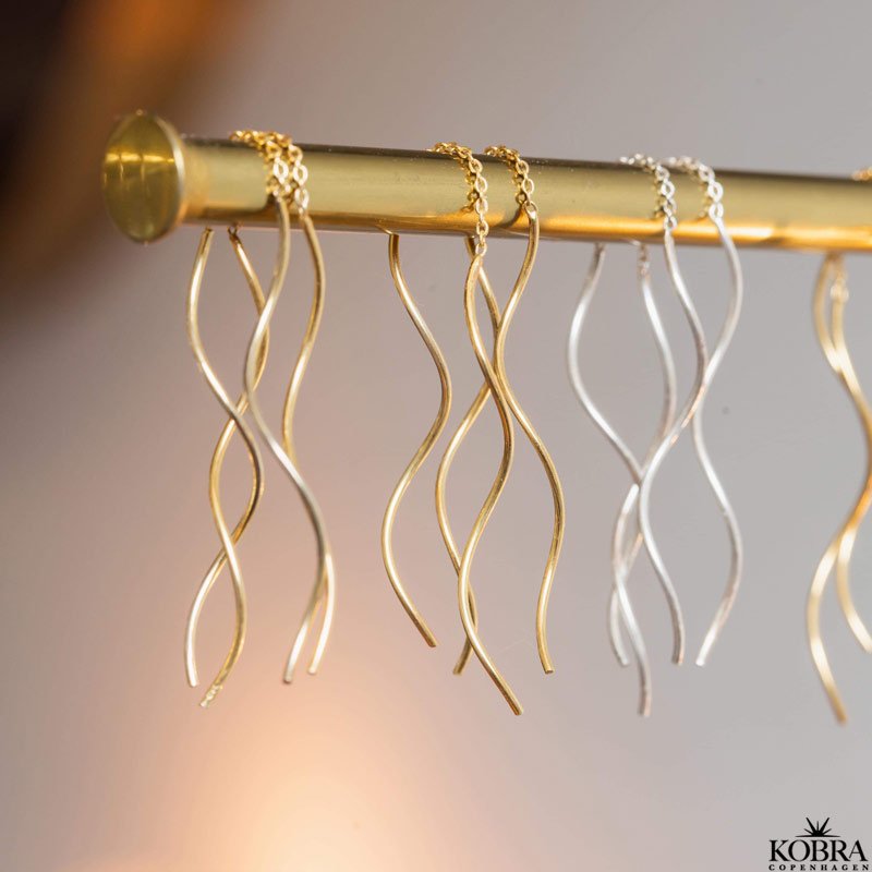 "Curve" 18 karat forgyldte reringe med spiraler