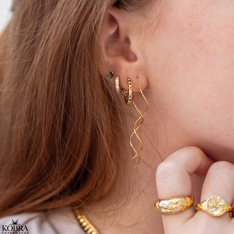 "Curve" 18 karat forgyldte reringe med spiraler