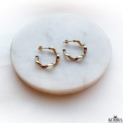 "Maxine" 18 karat forgyldte reringe med et twist!