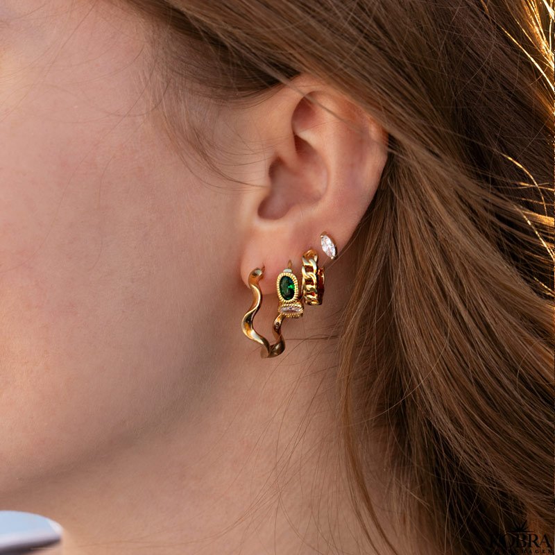 "Maxine" 18 karat forgyldte reringe med et twist!