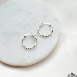 "Sally" smukke snoet slv hoops