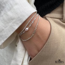 "Ellish" slv armbnd med bl aquamarin sten samt hvid ferskvandsperle