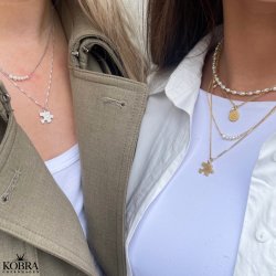 "Perola" 14 carat gold-plated pearl necklace with white freshwater pearls