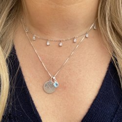 "Teardrop" slv halskde med hvide drbesten