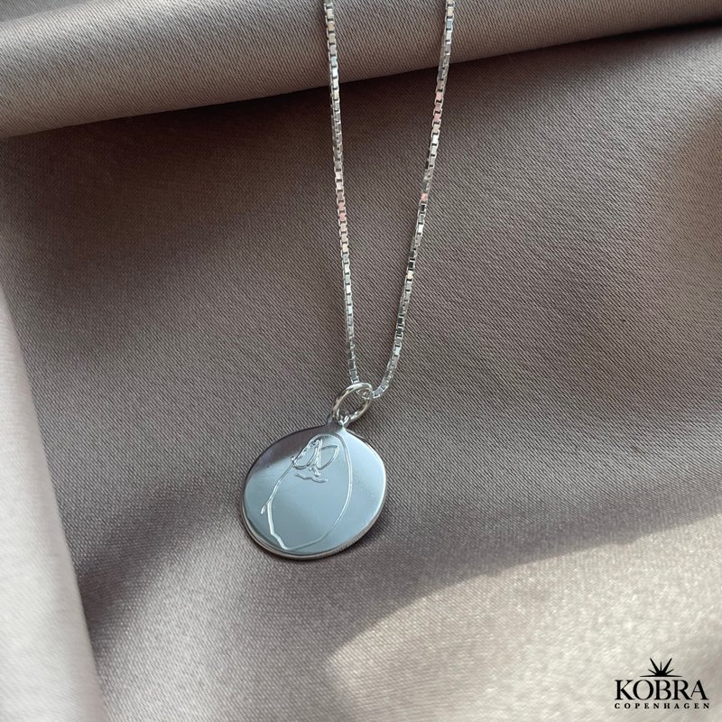 Silver necklace with own design