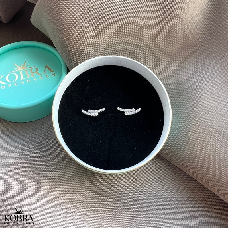 "Stormy" slv reringe med hvide zirkonia sten