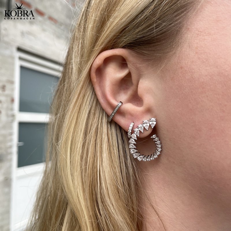"Kati" Slv earcuff med sten