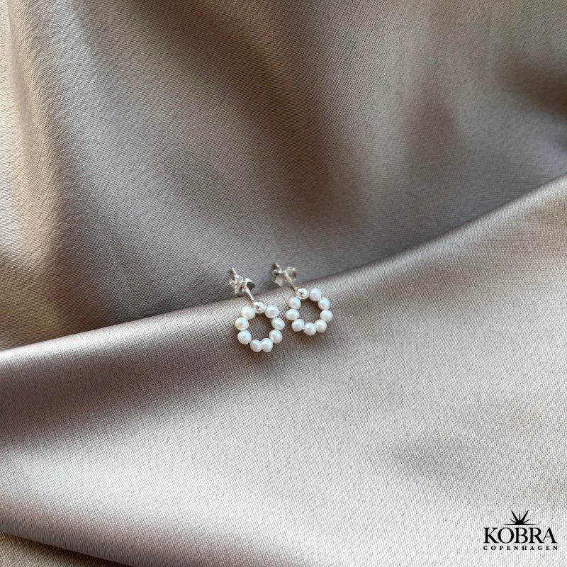 "Mini sicily" sm fine slv restikker med ferskvandsperler