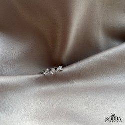 "Janelle" enkel ring med blade i slv
