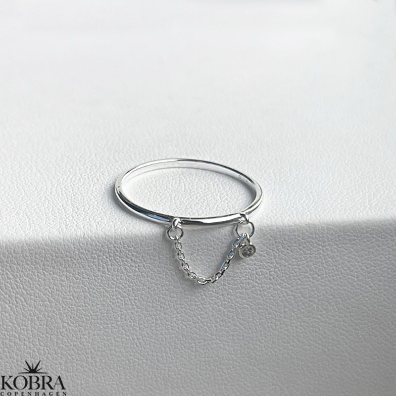 "Dani" slv ring med kde og lille sten