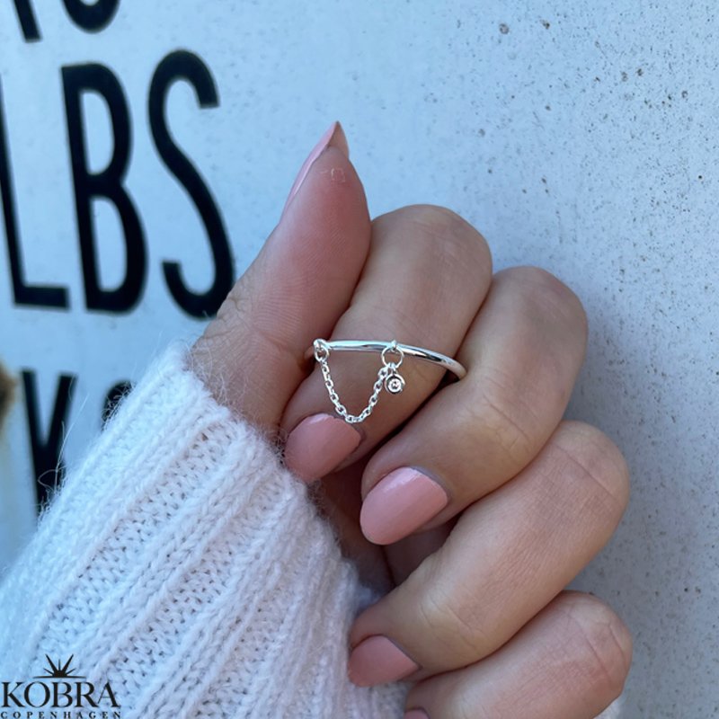 "Dani" slv ring med kde og lille sten