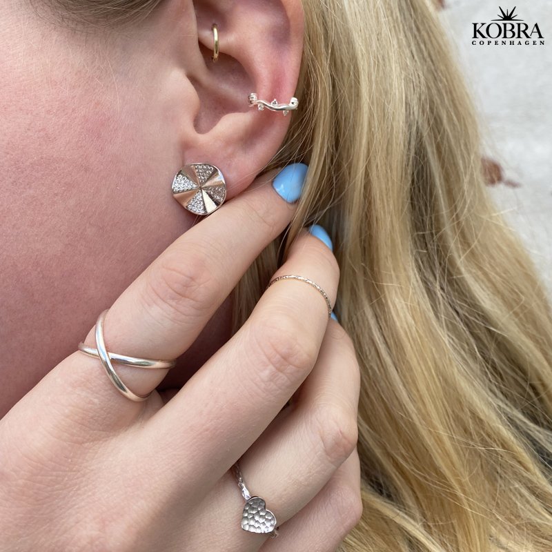 "Louisa" hammerslet hjerte ring i slv