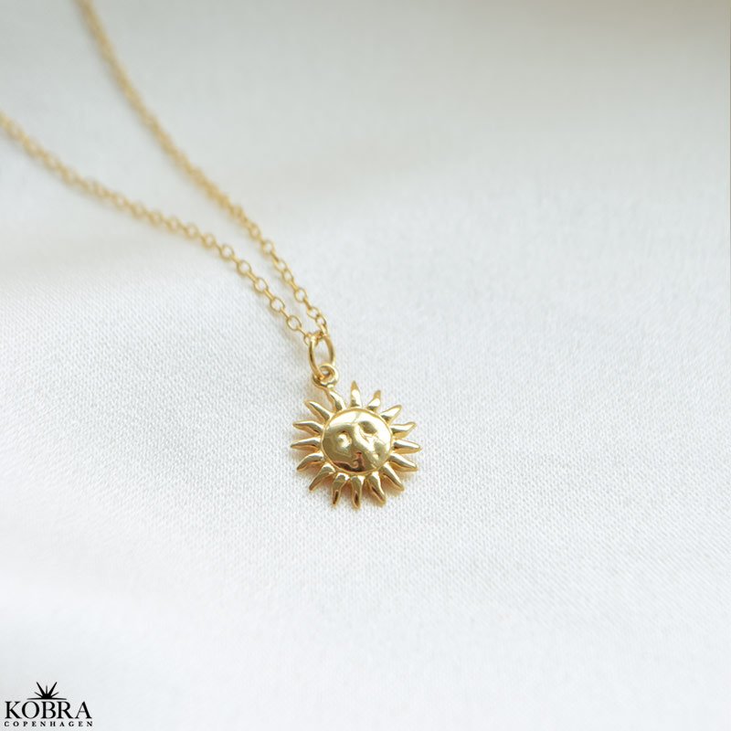 "Sunny" Sol halsband i 18K guldplterat silver