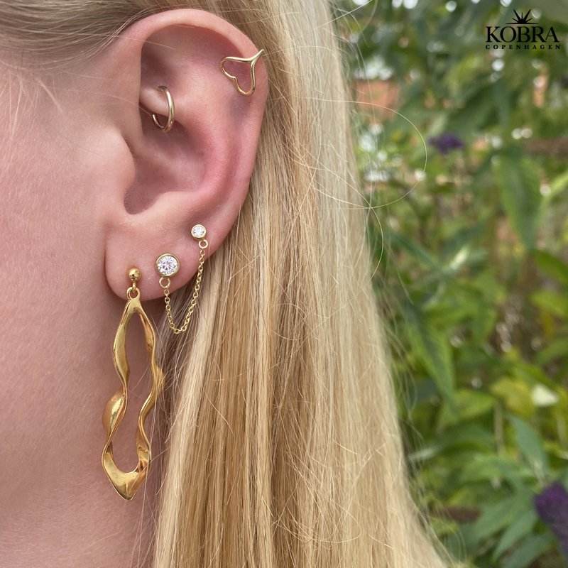 "Sola" hjerte earcuff i forgyldt