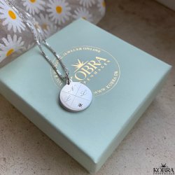 "Precious" slv amulet med kryds gravering