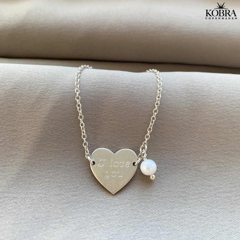 "Bella" slv hjerte armbnd med perle