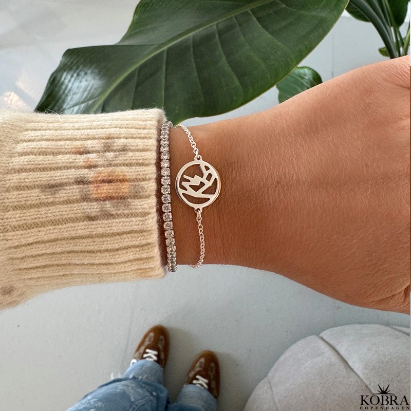 "Close to you" handmade silver bracelet