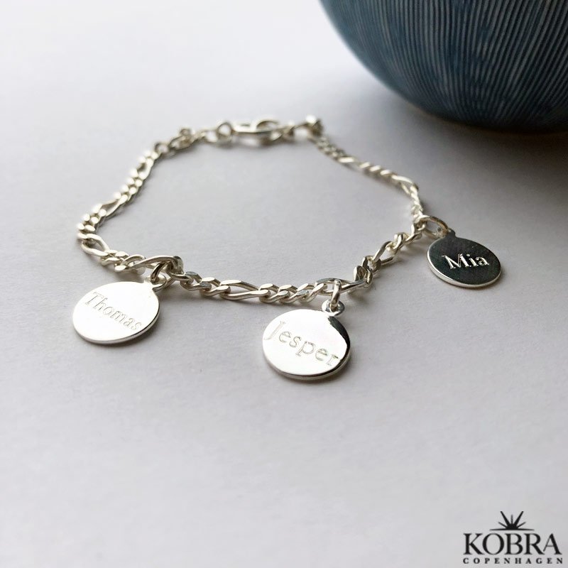 "Ohana" slv armbnd med 3 sm personlige vedhng