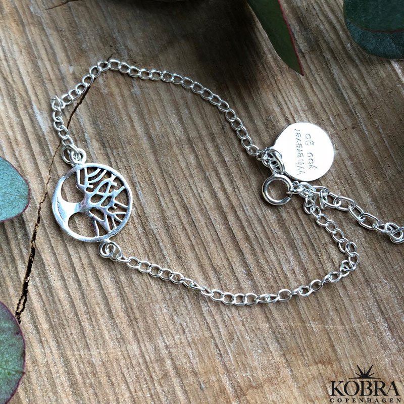 "Ana" Livets Tr armbnd i slv inklusiv lille amulet med indgravering