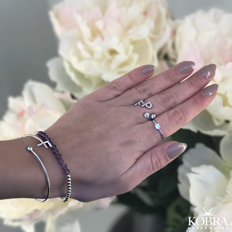 "Zoey" Personal bracelet with your initial - in silver or gold plated