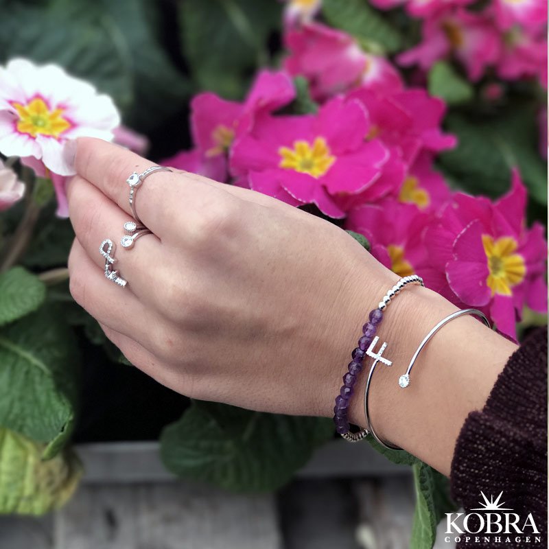 "Zoey" Personal bracelet with your initial - in silver or gold plated