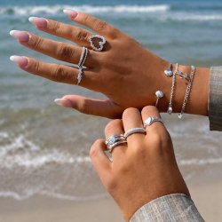 "Shiela" silver bracelet with seashells