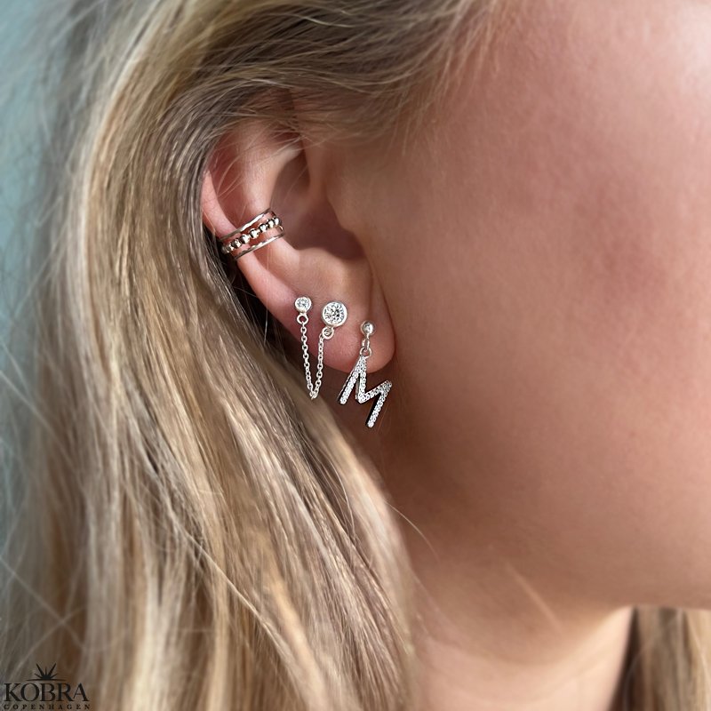"Sydney" silver earring for 2 holes in the ear