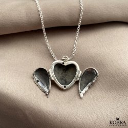 Hjerte slv medaljon "Callie" med plads til 3 billeder