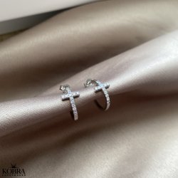 "Trudy" Kors øreringe med hvide zirkonia sten i sterling sølv