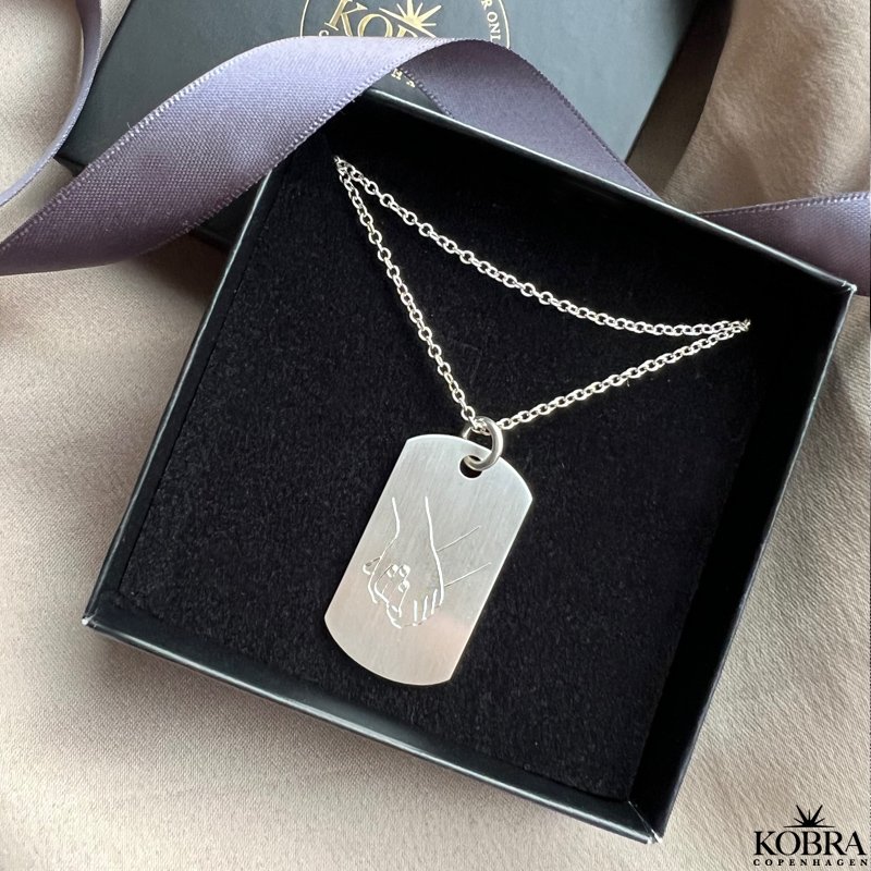 "Hector" slv Dogtag halskde (str. L) med personlig gravering