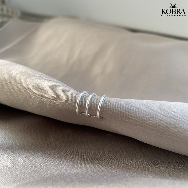 "Cora" sterling slv earcuff