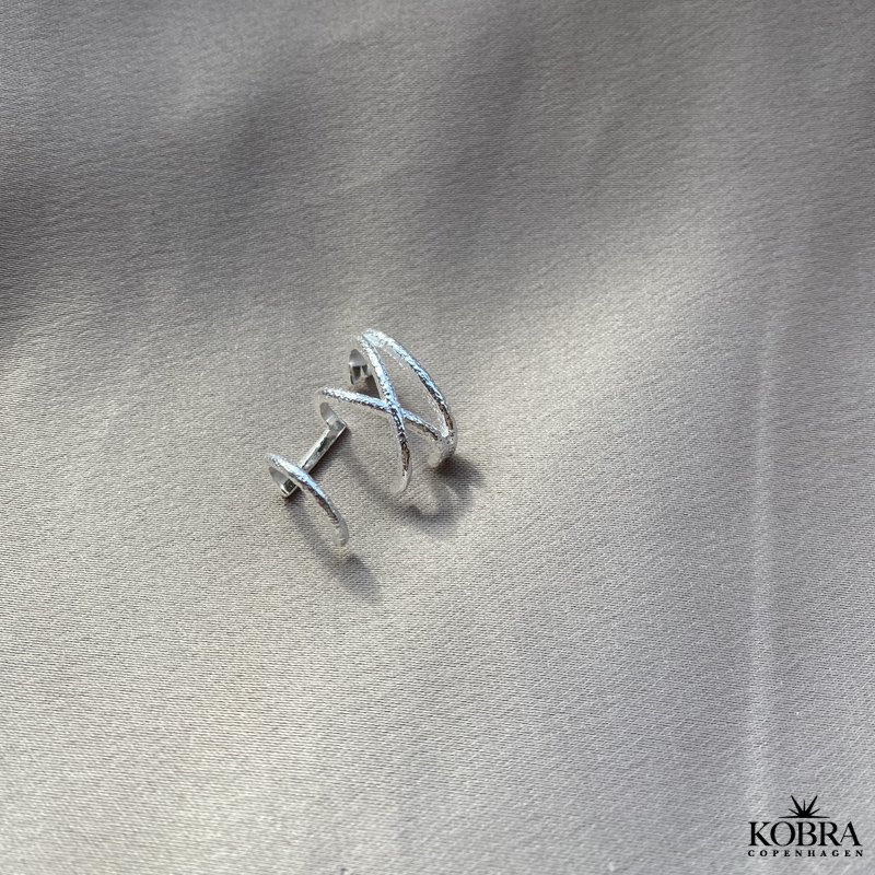 "Robin" Ear cuff in sterling silver