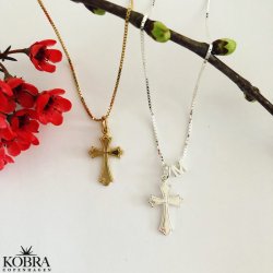 "Runa" lille slv kors halskde