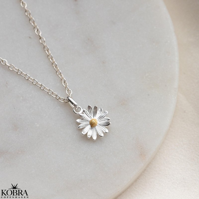 "Marguerit" halskęde med lille marguerit