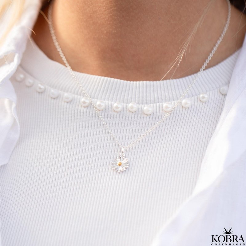 "Marguerit" halskęde med lille marguerit