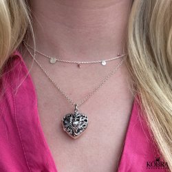 "Celda" Medaljon i slv med hjerte og personlig gravering