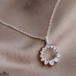 "Valerie" slv halskde med rundt vedhng