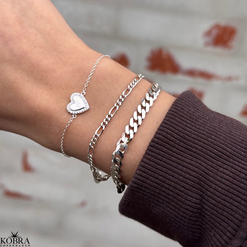 "Heart Glow" hjerte armbnd i slv inklusiv gravering