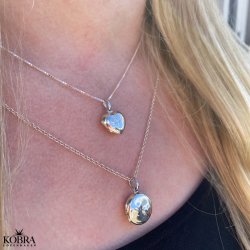 "Berthe" slv hjertemedaljon med Livets Tr