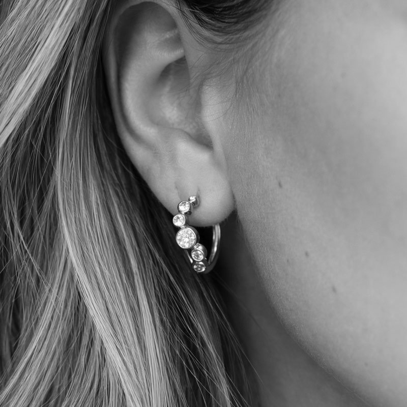 "Solenne" Sterling s�lv hoops med b�lgende former