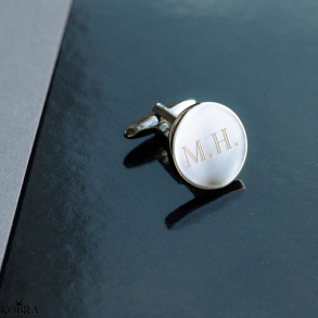 Round silver cufflinks with personal engraving included