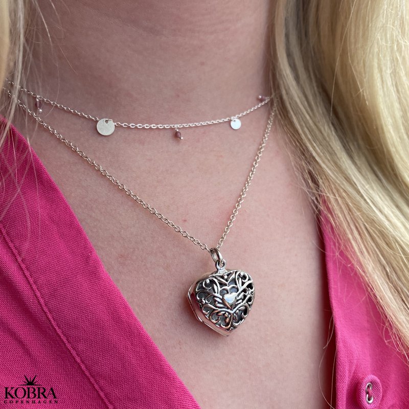 "Celda" Medaljon i slv med hjerte og personlig gravering