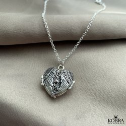 Hjerte slv medaljon "Callie" med plads til 3 billeder